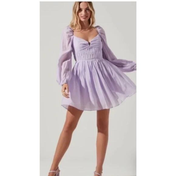 Astr the label Carina Mini dress lavender Sz XL Balloon Sleeves Party Open Back - Picture 1 of 13